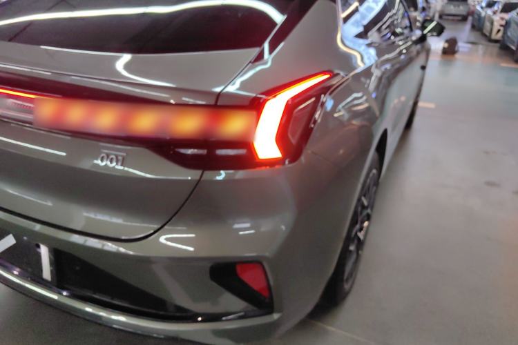 Used Zeekr 001 2025 YOU Edition 100 kWh All-Wheel Drive
