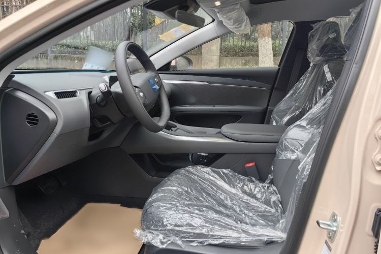 Used XPeng MONA M03 2025 620 Ultra-Long Range Plus
