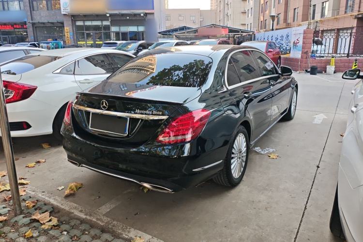 Used Mercedes-Benz C-Class 2015 Facelift C 200 L

