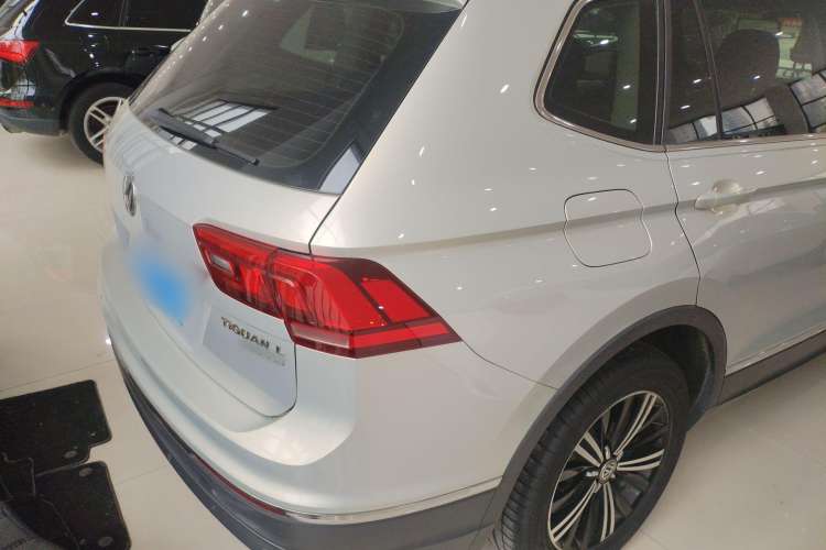 Used Volkswagen Tiguan L 2019 330TSI Automatic Two-Wheel Drive Panoramic Comfort Edition China V Standard
