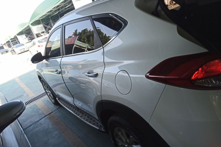 Used Hyundai Tucson 2015 1.6T Dual-Clutch Two-Wheel-Drive Smart Model
