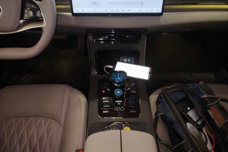 Used BYD Han 2025 EV Intelligent Driving Edition 701KM LiDAR Flagship Model
