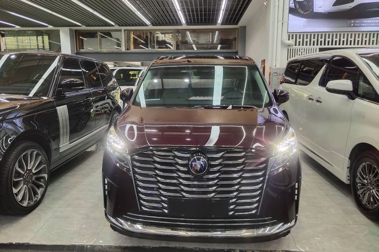 Used Buick GL8 2023 Avenir Avia 7-Seater Deluxe Edition
