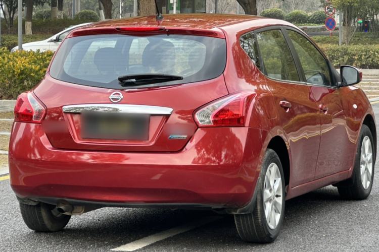 Used Nissan Tiida 2014 1.6L CVT Smart Model
