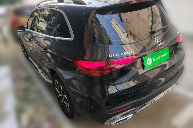 Used Mercedes-Benz GLC 2023 Facelift GLC 260 L 4MATIC Dynamic Version 5 Seats
