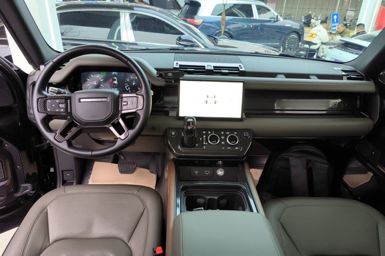 Used Land Rover Defender 2022 110 P400 Dark Edition