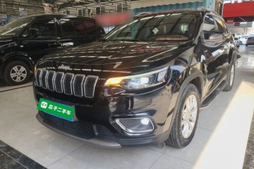 Used Jeep Cherokee 2019 2.0T Two-Wheel Drive Smart Enjoyment Version China VI