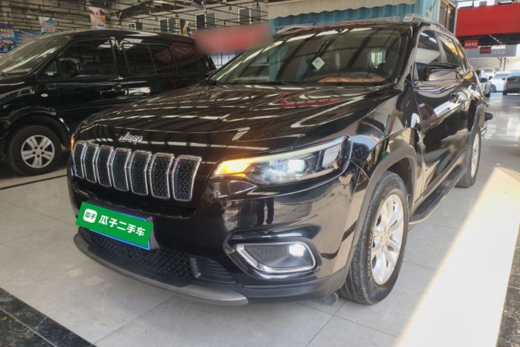 Used Jeep Cherokee 2019 2.0T Two-Wheel Drive Smart Enjoyment Version China VI