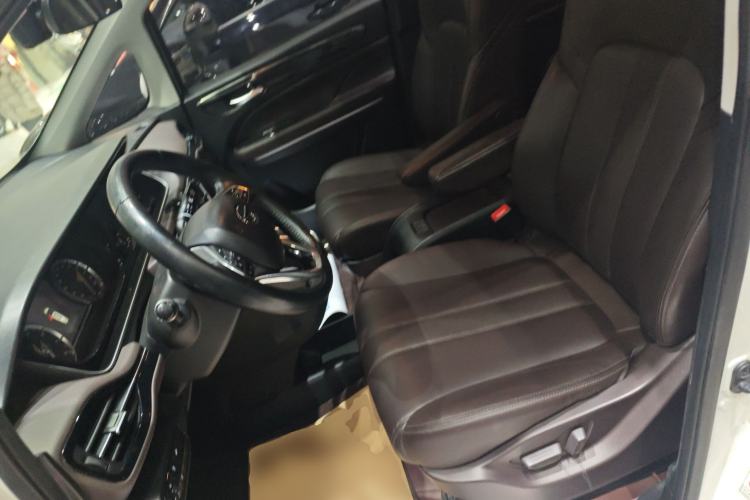 Used GAC Trumpchi M6 2019 270T DCT Luxury Edition (7-seater) China VI
