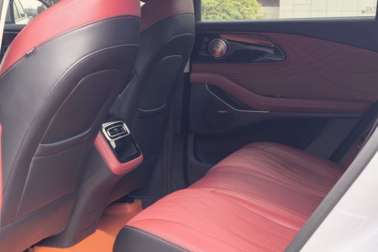 Used  Stellar 2023 400T Four-Wheel Drive Premium Flying Fish Edition
