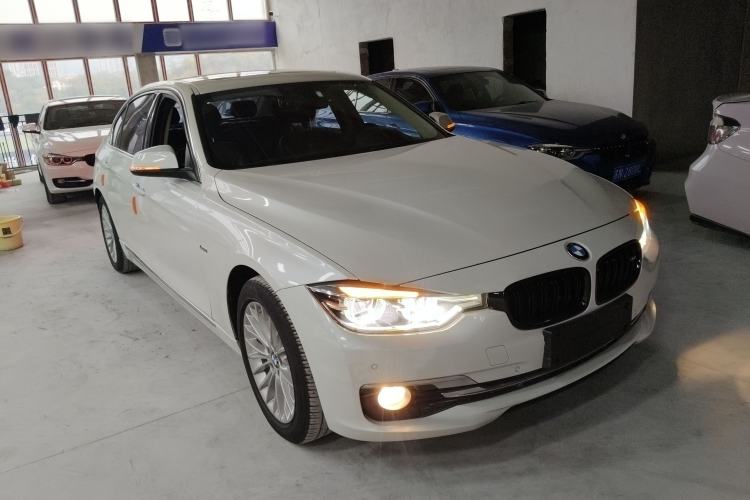 Used BMW 3 Series 2016 320Li Luxury Design Package
