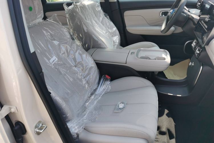 Used AION UT 2025 330 Starlight Edition
