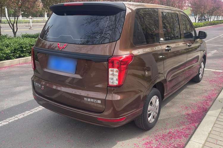 Used Wuling Hongguang 2021 1.5L S Base Version LAR
