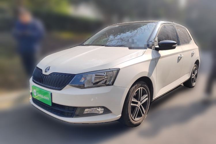Used Skoda Fabia 2015 1.6L Automatic Chuanxing Edition