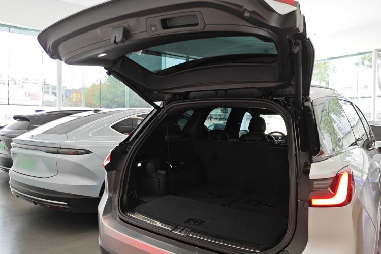 Used Nio ES8 2020 580 km Signature Edition 7-Seater Version