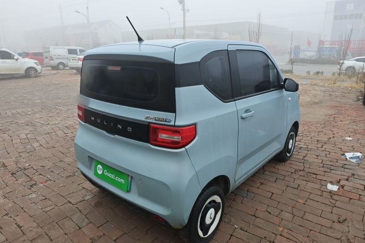 Used Wuling Hongguang MINIEV 2022 Easy Version Lithium Iron Phosphate
