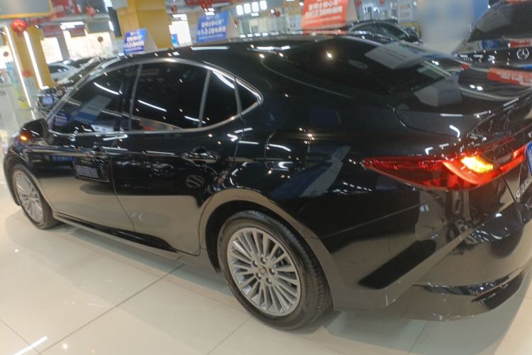 Used Toyota Camry 
