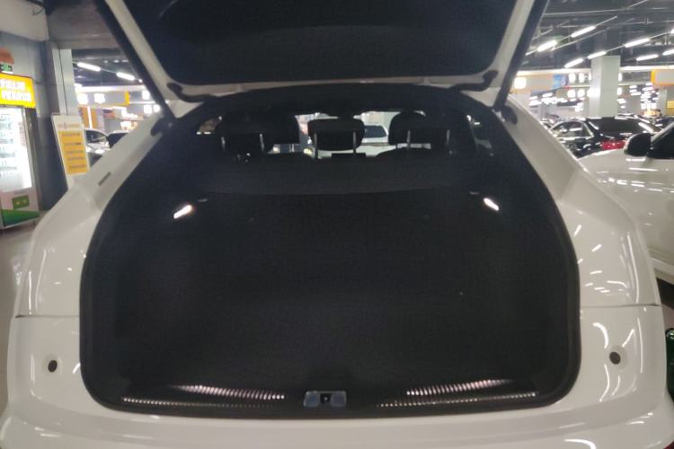 Used Audi Q5L Sportback 2021 40 TFSI Fashion Model
