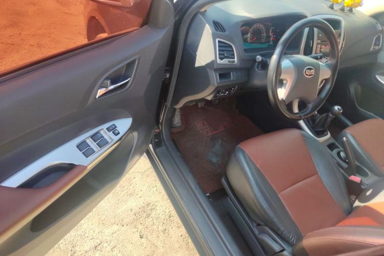 Used BYD F3 2015 Energy-Efficient Model 1.5L Manual Comfort Edition
