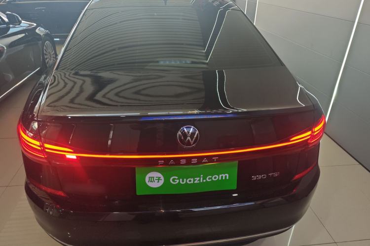 Used Volkswagen Passat 2025 Outstanding Model 330TSI Elite Edition
