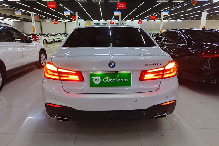 Used BMW 5 Series 2018 Restyled 530Li Leading Edition M Sport Package
