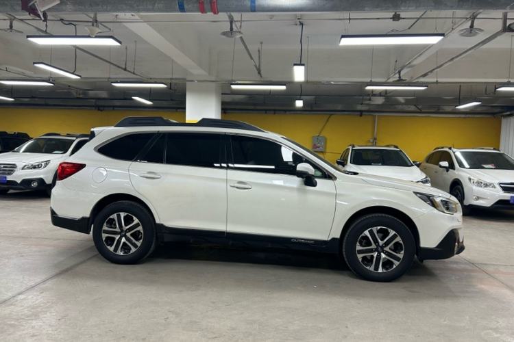 Used Subaru Outback 2018 2.5i Luxury Navigation Edition with EyeSight