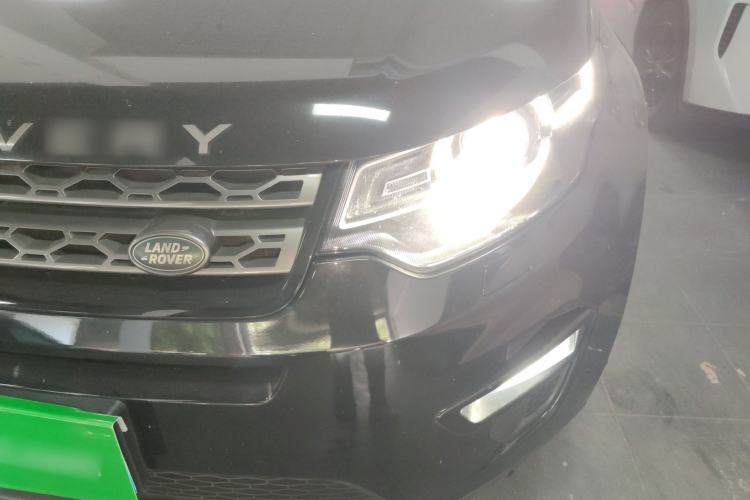 Used Land Rover Discovery Sport 2018 240 PS SE Version
