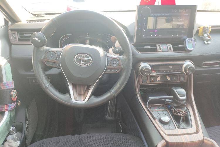 Used Toyota RAV4 2022 2.0L CVT Four-Wheel Drive Premium Edition