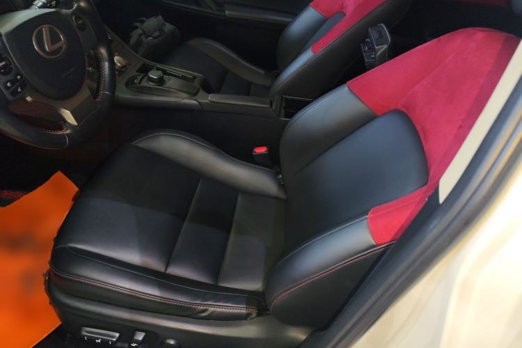 Used Lexus CT 2017 CT200h Comfort Edition Monochrome China VI
