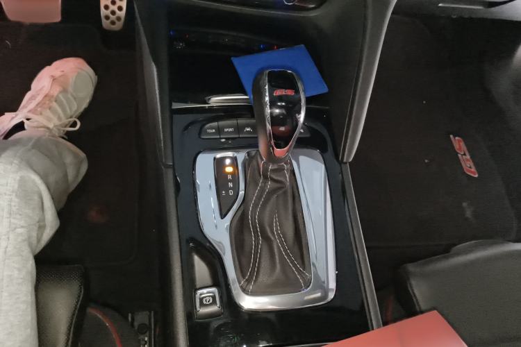 Used Buick Regal 2017 GS 28T Prestige Model