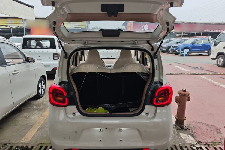 Used Wuling Hongguang MINIEV 2025 Four-Door Version Advanced Edition
