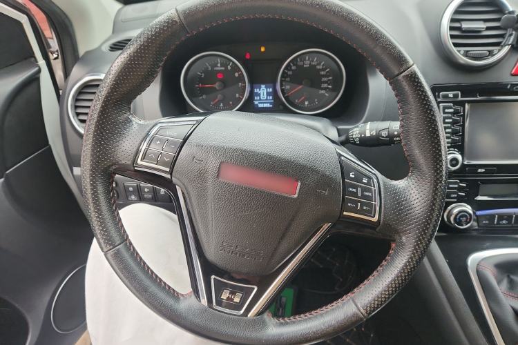 Used Haval H6 2013 Upgraded Model 1.5T Manual Two-Wheel Drive Elite Version