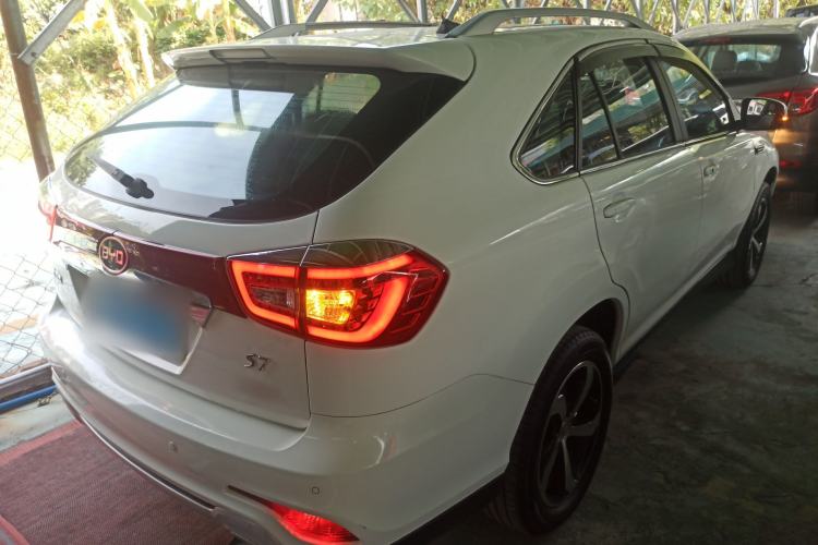 Used BYD S7 2016 2.0T Automatic Prestige Plus
