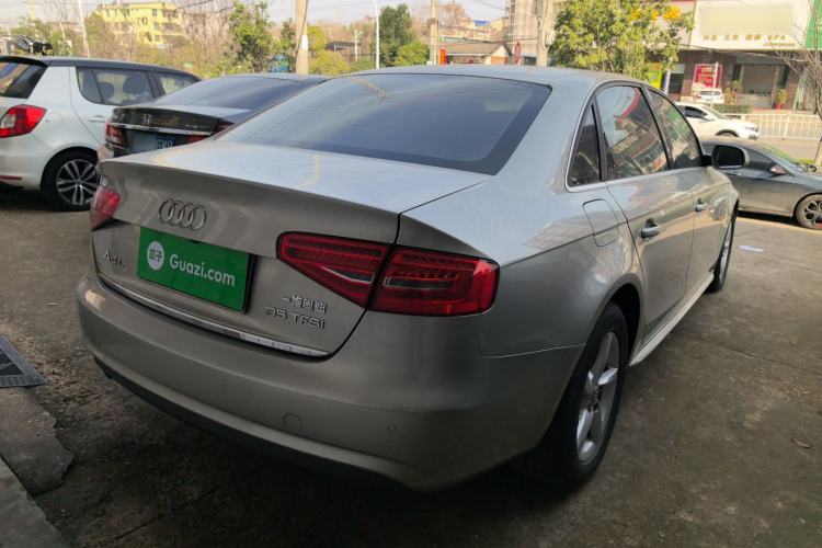 Used Audi A4L 2013 35 TFSI Automatic Standard Model
