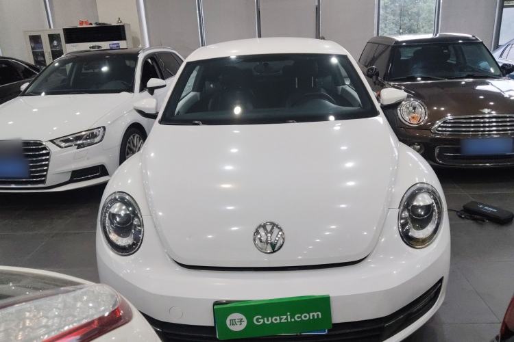 Used Volkswagen Beetle 2015 180TSI model
