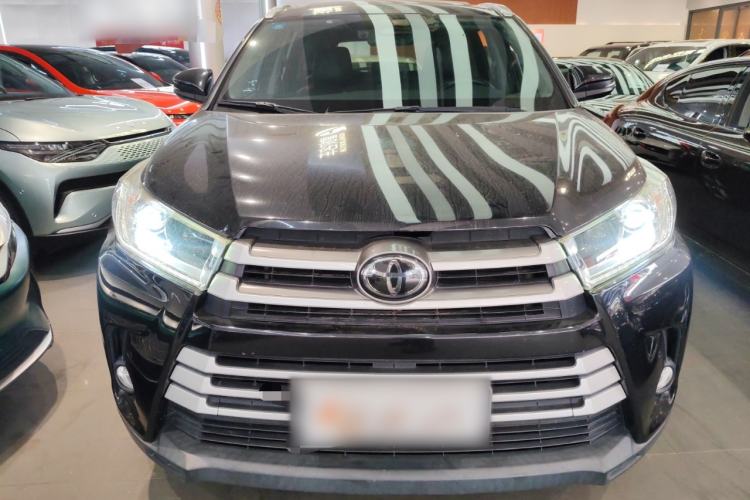 Used Toyota Highlander 2018 2.0T Four-Wheel Drive Luxury Version 7 Seats China VI Standard
