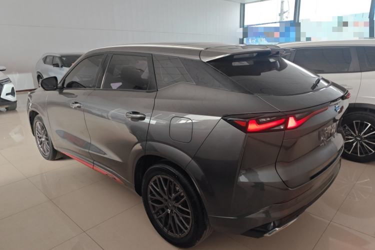 Used Oshan Z6 2022 Blue Whale 1.5T DCT Luxury Model