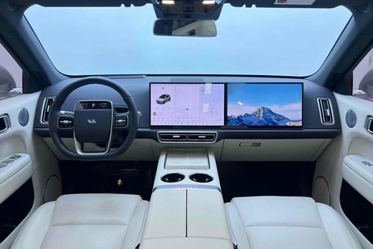 Used Li Auto L6 2024 PRO Model
