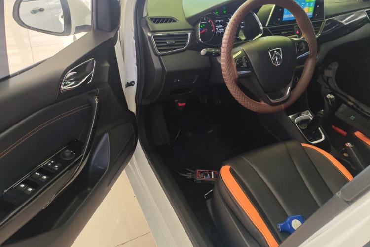 Used Baojun 310 2016 1.2L Manual Luxury Model
