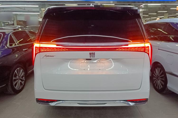 Used Buick Century 2023 2.0T Six-Seater Yinshi Edition
