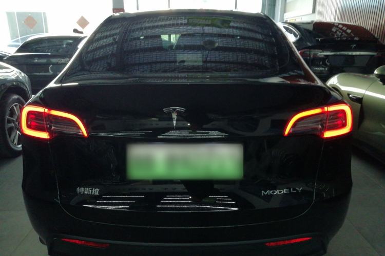 Used Tesla Model Y 2022 Rear-Wheel-Drive Version
