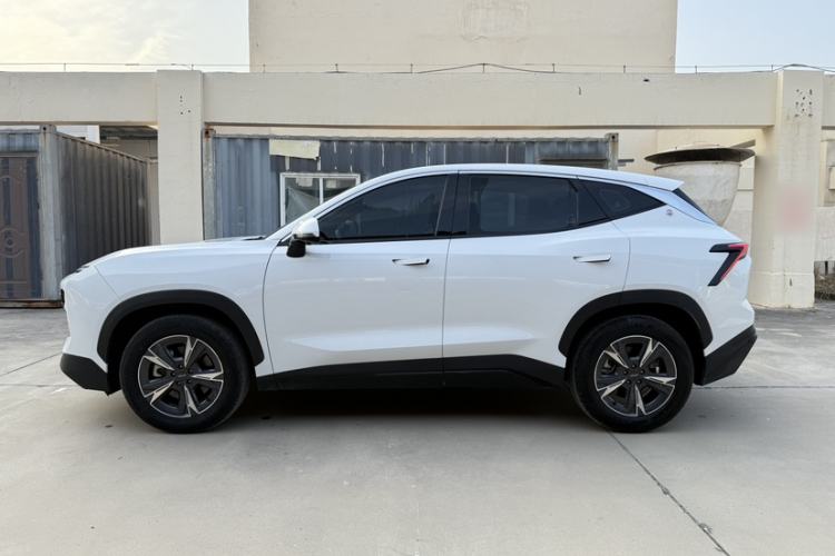 Used JETOUR Dashing 2023 1.5T DCT Starlight Shine Pro Edition
