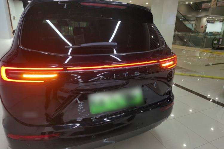 Used Hima AITO M7 2024 1.5T Rear-Drive Plus Version 5 Seats
