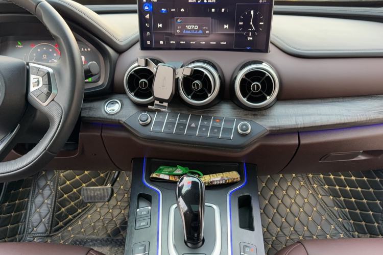 Used Wey VV7 2020 2.0T Ultra-Luxury Version
