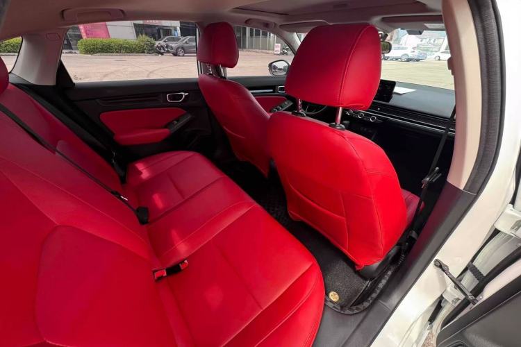 Used Honda Civic 2023 240TURBO CVT Dynamic · Center Stage Special Edition
