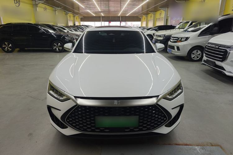 Used BYD Han 2022 DM-i 121KM Prestige Model
