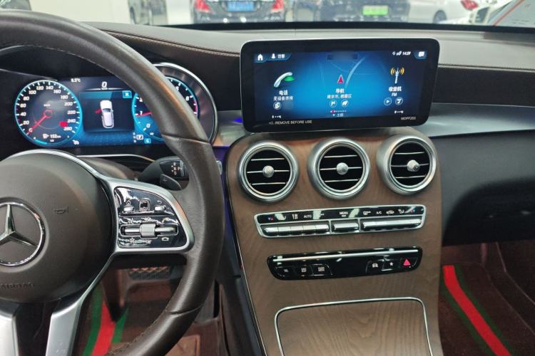 Used Mercedes-Benz GLC 2022 Refreshed GLC 300 L 4MATIC Dynamic Edition Prestige Version
