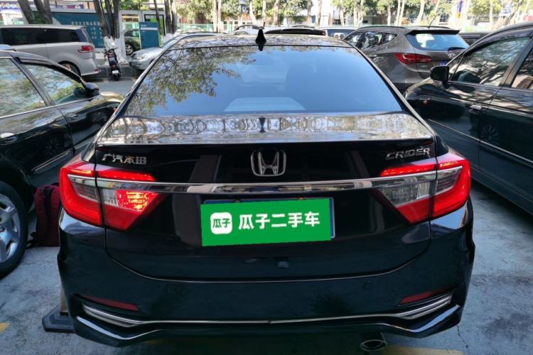 Used Honda Crider 2013 1.8L automatic luxury edition
