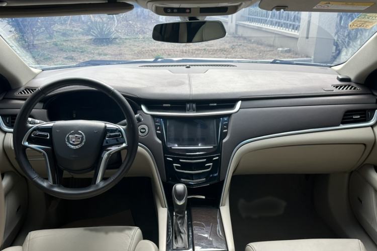 Used Cadillac XTS 2014 28T Comfort Version