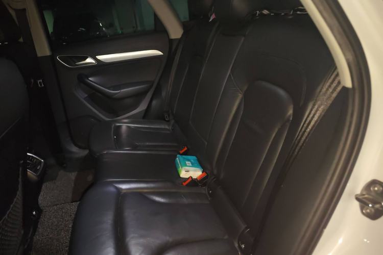 Used Audi Q3 2015 30 TFSI Comfort Model
